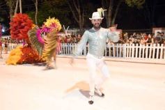 Foto de la galería: San Ignacio vivió la última noche de brillo, show y encuentro en lo que fue el cierre de los Carnavales Misioneros 2025