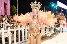 Foto de la galería: San Ignacio vivió la última noche de brillo, show y encuentro en lo que fue el cierre de los Carnavales Misioneros 2025