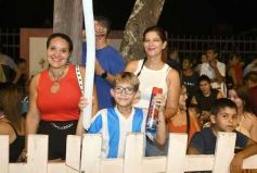 Foto de la galería: San Ignacio vivió la última noche de brillo, show y encuentro en lo que fue el cierre de los Carnavales Misioneros 2025