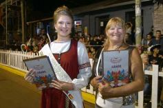 Foto de la galería: San Ignacio vivió la última noche de brillo, show y encuentro en lo que fue el cierre de los Carnavales Misioneros 2025