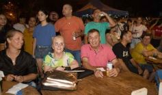 Foto de la galería: San Ignacio vivió la última noche de brillo, show y encuentro en lo que fue el cierre de los Carnavales Misioneros 2025