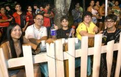 Foto de la galería: San Ignacio vivió la última noche de brillo, show y encuentro en lo que fue el cierre de los Carnavales Misioneros 2025