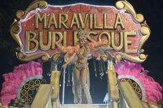 Foto de la galería: San Ignacio vivió la última noche de brillo, show y encuentro en lo que fue el cierre de los Carnavales Misioneros 2025