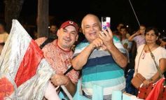 Foto de la galería: San Ignacio vivió la última noche de brillo, show y encuentro en lo que fue el cierre de los Carnavales Misioneros 2025