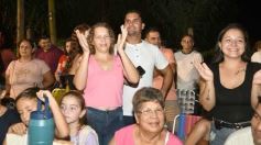 Foto de la galería: San Ignacio vivió la última noche de brillo, show y encuentro en lo que fue el cierre de los Carnavales Misioneros 2025