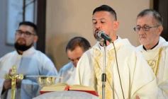 Foto de la galería: En honor a San José, Posadas acompañó las celebraciones en la multitudinaria misa en la explanada de la Catedral