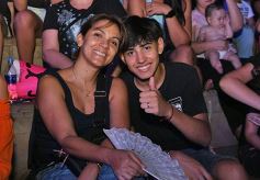 Foto de la galería: Abel Pintos se reencontró con el afecto del público misionero en el show colmado que trajo en el arranque del mes 