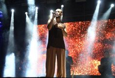 Foto de la galería: Abel Pintos se reencontró con el afecto del público misionero en el show colmado que trajo en el arranque del mes 