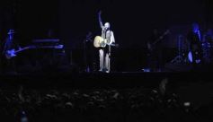 Foto de la galería: Abel Pintos se reencontró con el afecto del público misionero en el show colmado que trajo en el arranque del mes 