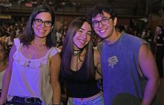 Foto de la galería: Abel Pintos se reencontró con el afecto del público misionero en el show colmado que trajo en el arranque del mes 