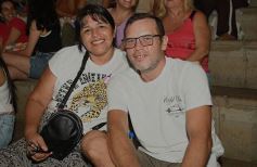 Foto de la galería: Abel Pintos se reencontró con el afecto del público misionero en el show colmado que trajo en el arranque del mes 