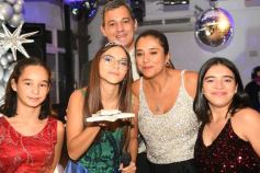 Foto de la galería: La felicidad de Catalina Paz Lobato por sus 15 años en estas postales con los mejores momentos de su esperada fiesta