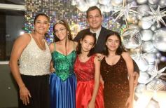 Foto de la galería: La felicidad de Catalina Paz Lobato por sus 15 años en estas postales con los mejores momentos de su esperada fiesta