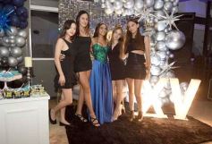 Foto de la galería: La felicidad de Catalina Paz Lobato por sus 15 años en estas postales con los mejores momentos de su esperada fiesta