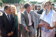 Foto de la galería: Acto en la Escuela 675: la vuelta a clases fue con reencuentros y buenos deseos compartidos para el año que sigue