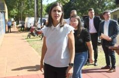 Foto de la galería: Acto en la Escuela 675: la vuelta a clases fue con reencuentros y buenos deseos compartidos para el año que sigue