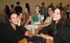 Foto de la galería: San Patricio se pasó con disfrute como en la noche cervecera de los vecinos de calle Colón de la ciudad