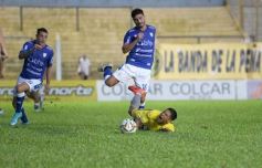 Foto de la galería: Federal A: el Colectivero cortó la racha y sumó sus primeros tres puntos en Santa Inés