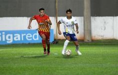 Foto de la galería: Torneo Federal A: Mitre empató en Rocamora y sigue en los primeros puestos de su zona