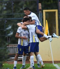 Foto de la galería: Torneo Federal A: Mitre empató en Rocamora y sigue en los primeros puestos de su zona