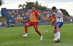 Foto de la galería: Torneo Federal A: Mitre empató en Rocamora y sigue en los primeros puestos de su zona