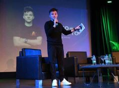 Foto de la galería: Mateo Salvatto estuvo en Posadas y sumó su experiencia en el lanzamiento de Misiones Futura