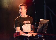 Foto de la galería: El Reventón en Posadas: entre compras, salidas y shows, todo el disfrute que se reunió en la segunda y tercera noche 