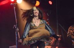 Foto de la galería: El Reventón en Posadas: entre compras, salidas y shows, todo el disfrute que se reunió en la segunda y tercera noche 