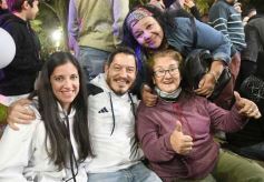 Foto de la galería: El Reventón en Posadas: entre compras, salidas y shows, todo el disfrute que se reunió en la segunda y tercera noche 