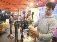 Foto de la galería: El Reventón en Posadas: entre compras, salidas y shows, todo el disfrute que se reunió en la segunda y tercera noche 