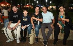 Foto de la galería: El Reventón en Posadas: entre compras, salidas y shows, todo el disfrute que se reunió en la segunda y tercera noche 