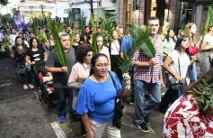 Foto de la galería: Semana Santa en Posadas: la fe y tradición de estas fechas en el masivo encuentro que movilizó la Bendición de Ramos