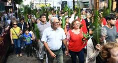 Foto de la galería: Semana Santa en Posadas: la fe y tradición de estas fechas en el masivo encuentro que movilizó la Bendición de Ramos