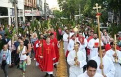 Foto de la galería: Semana Santa en Posadas: la fe y tradición de estas fechas en el masivo encuentro que movilizó la Bendición de Ramos