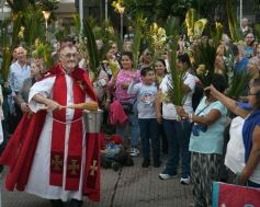 Foto de la galería: Semana Santa en Posadas: la fe y tradición de estas fechas en el masivo encuentro que movilizó la Bendición de Ramos