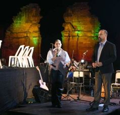 Foto de la galería: Misa Popular de las Misiones: marco imponente de otra colmada noche de liturgia, música y folclore en San Ignacio