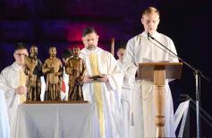 Foto de la galería: Misa Popular de las Misiones: marco imponente de otra colmada noche de liturgia, música y folclore en San Ignacio
