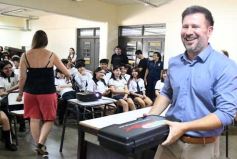 Foto de la galería: Silicon Misiones llevó a los jovenes del Martin de Moussy una charla de interés sobre riesgos de la ludopatía