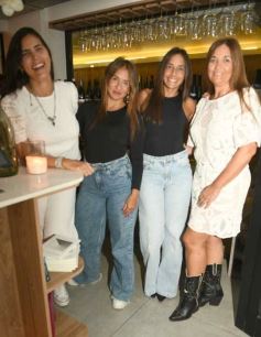 Foto de la galería: Cumpleaños y celebraciones también están en el resumen de encuentros y disfrute de este abril en Posadas