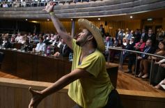 Foto de la galería: Apertura de Sesiones: el Gobernador Hugo Passalacqua llamó a seguir trabajando sin grietas en el Acto del 1ro de Mayo