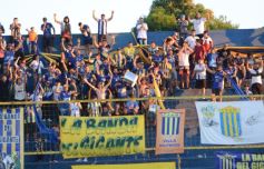 Foto de la galería: Federal A: Mitre pisó fuerte en casa y volvió a la zona de clasificación 