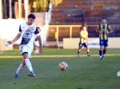 Foto de la galería: Federal A: Mitre pisó fuerte en casa y volvió a la zona de clasificación 