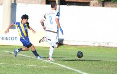 Foto de la galería: Federal A: Mitre pisó fuerte en casa y volvió a la zona de clasificación 