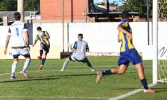 Foto de la galería: Federal A: Mitre pisó fuerte en casa y volvió a la zona de clasificación 