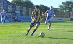 Foto de la galería: Federal A: Mitre pisó fuerte en casa y volvió a la zona de clasificación 