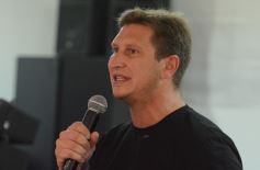 Foto de la galería: Con masivo encuentro en Casa del Militante: la Renovación Neo puso en marcha su campaña camino a las elecciones de junio