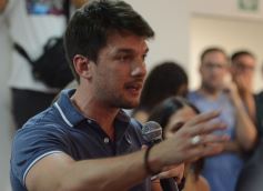 Foto de la galería: Con masivo encuentro en Casa del Militante: la Renovación Neo puso en marcha su campaña camino a las elecciones de junio