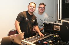 Foto de la galería: Con la bandera de la Libertad: La Derecha Diario y GenZ se unen por la batalla cultural en Misiones