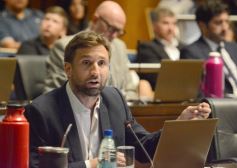 Foto de la galería: La Legislatura Provincial aprobó la 1ra Ley de IA del pais, de la mano del desarrollo disruptivo misionero