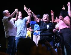 Foto de la galería: El Peronismo misionero de la Renovación en el encuentro multitudinario que vivió con el fervor de la militancia